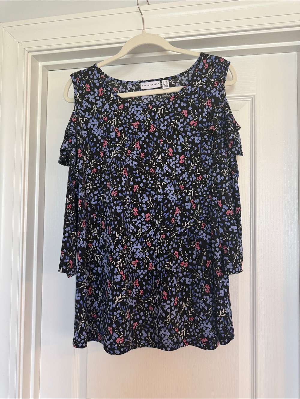 Susan Graver Womens Black Floral Cold-Shoulder Blouse Plus Size 1X Ruffle Detail